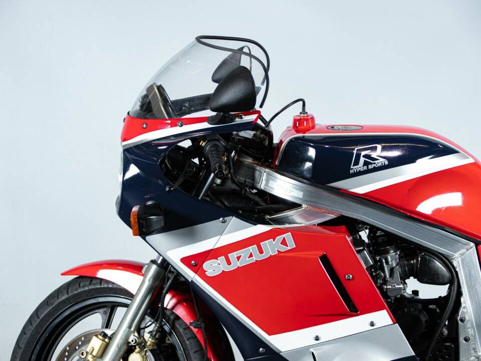 Afbeelding 25/50 van Egli-Suzuki GSX-R 1100 (1986)
