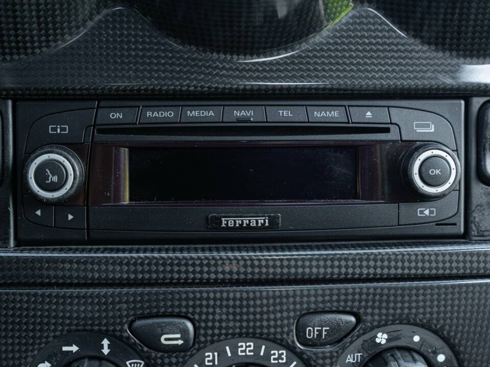 Image 48/50 of Ferrari 430 Scuderia (2008)