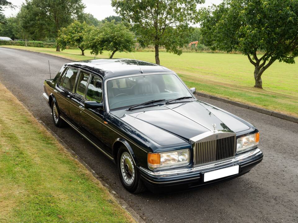 Immagine 11/50 di Rolls-Royce Park Ward (1998)