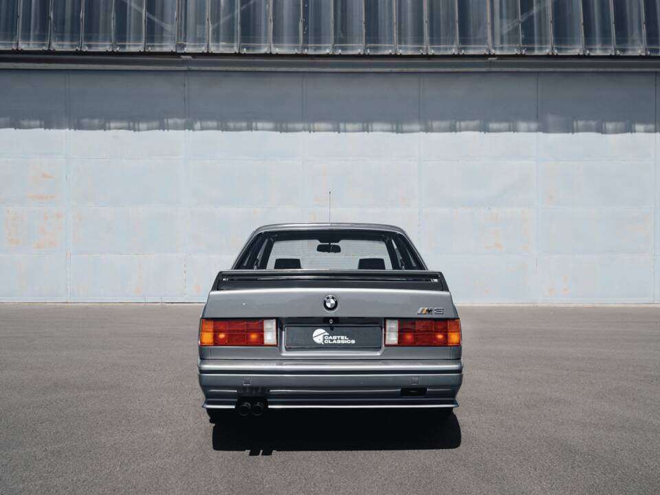 Imagen 7/58 de BMW M3 Evolution II (1988)
