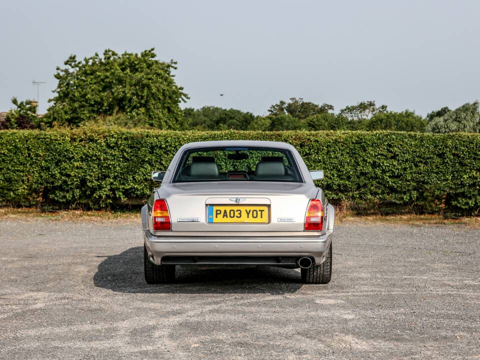 Image 11/49 de Bentley Continental R (2003)