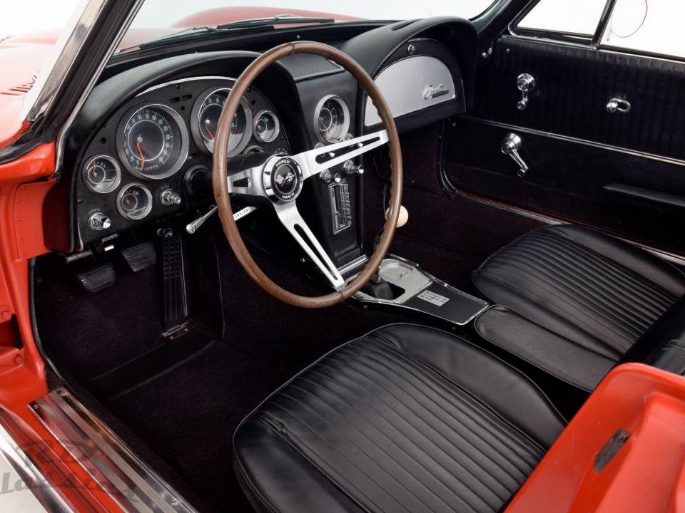 Bild 20/44 von Chevrolet Corvette Sting Ray Convertible (1964)