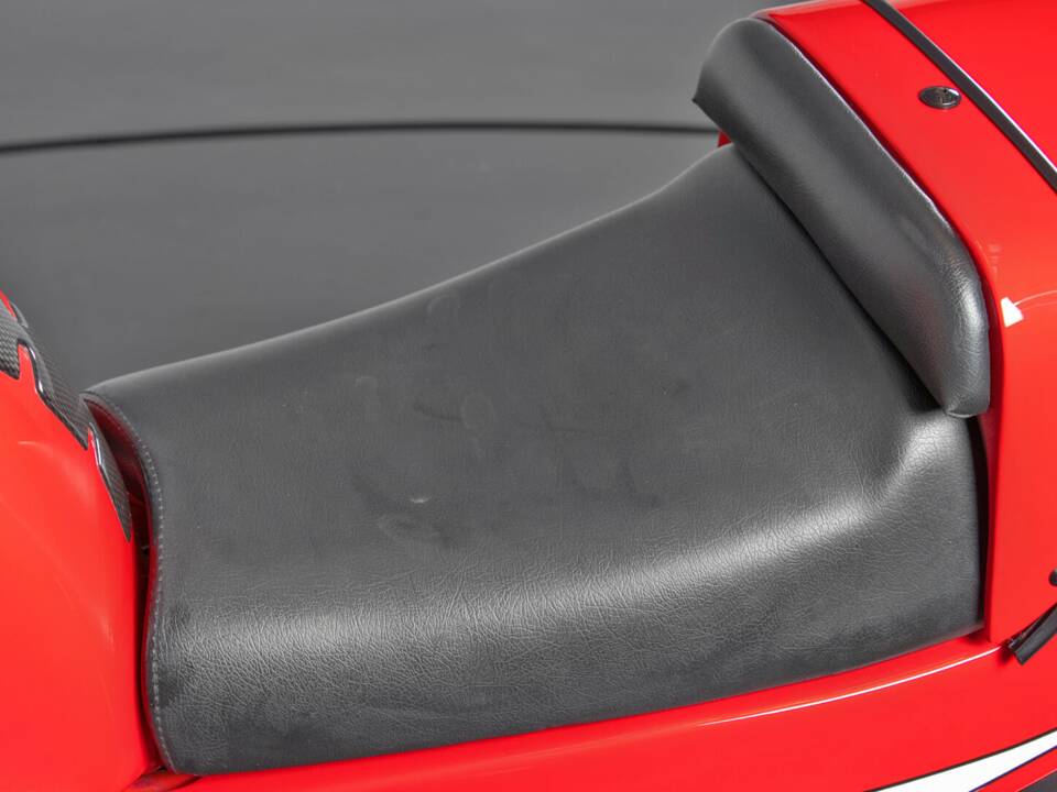 Immagine 5/18 di Ducati DUMMY (1990)