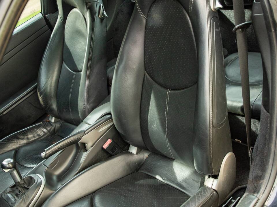 Immagine 21/37 di Porsche 911 Carrera S (2006)
