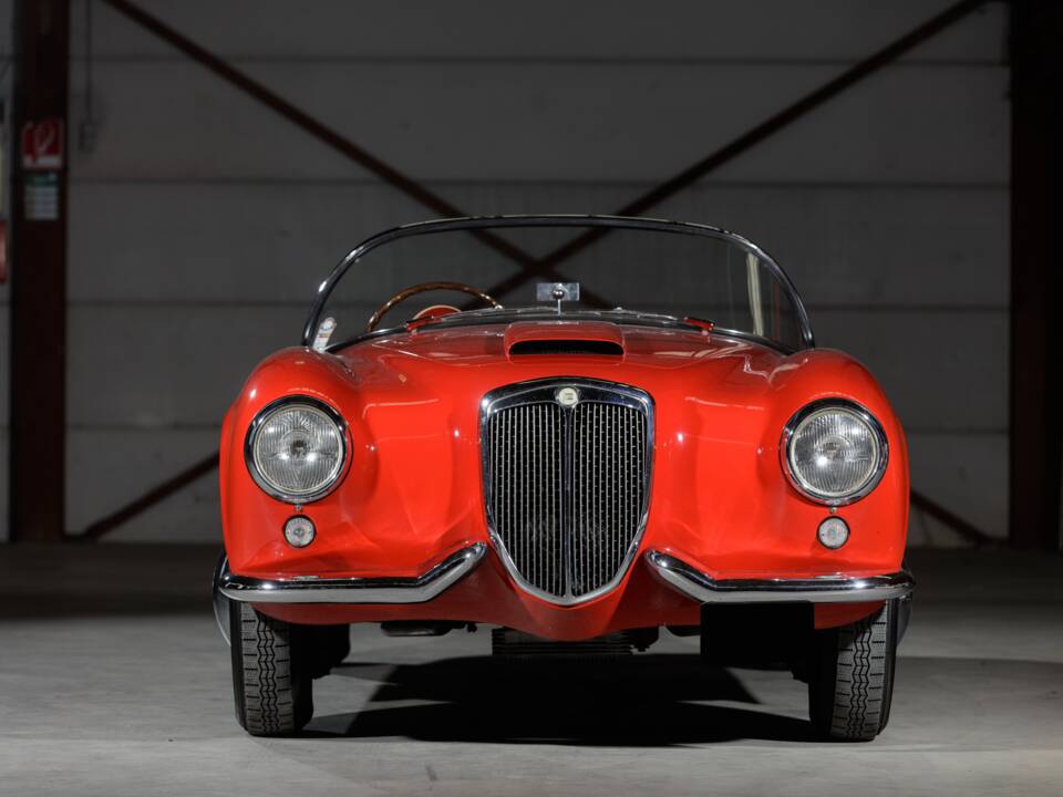 Afbeelding 10/81 van Lancia Aurelia B24 Spider &quot;America&quot; (1955)