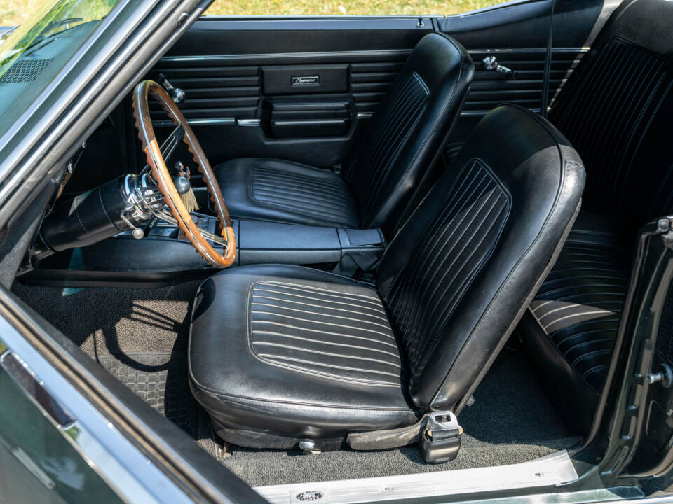Bild 25/29 von Chevrolet Camaro Z28 (1968)
