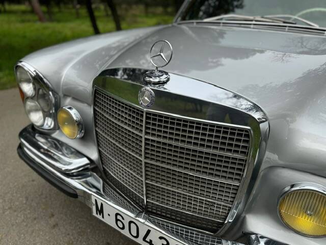Imagen 3/42 de Mercedes-Benz 250 SE (1967)