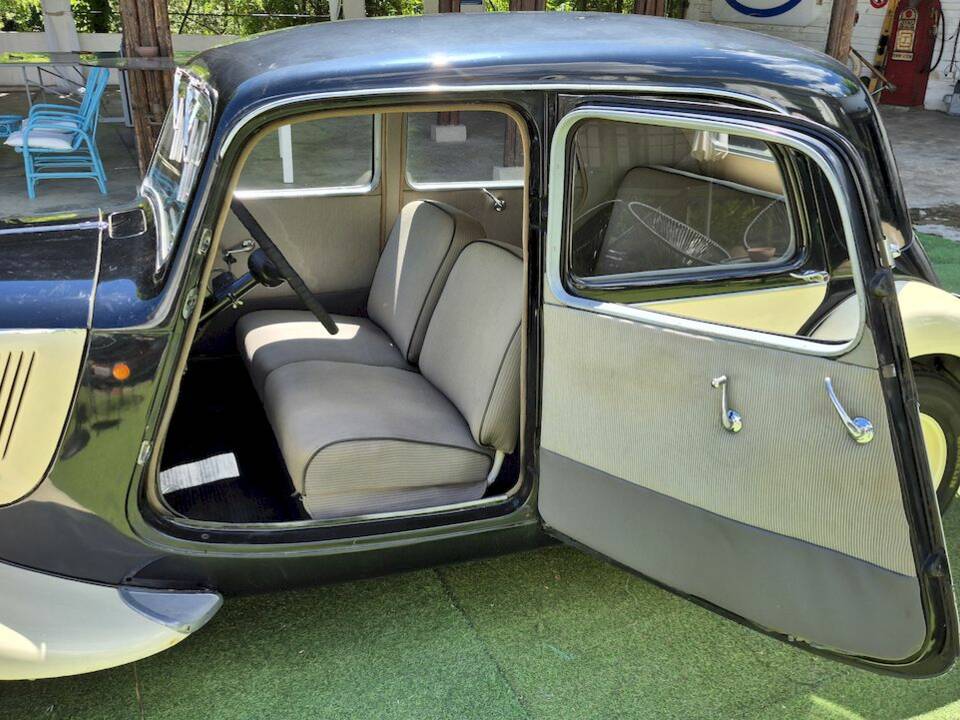 Imagen 25/65 de Citroën Traction Avant 11 BL (1955)