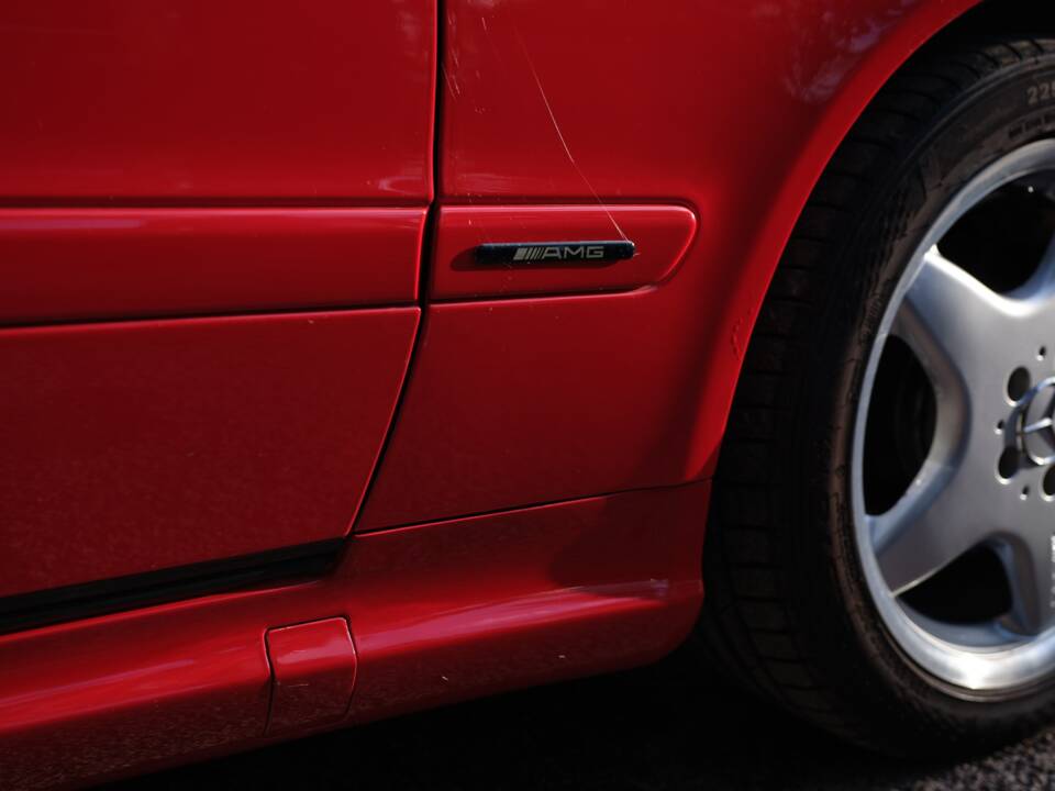 Image 43/43 of Mercedes-Benz CLK 320 (1999)