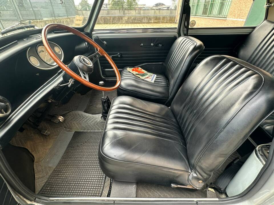 Bild 13/21 von Innocenti Mini Minor 850 (1970)