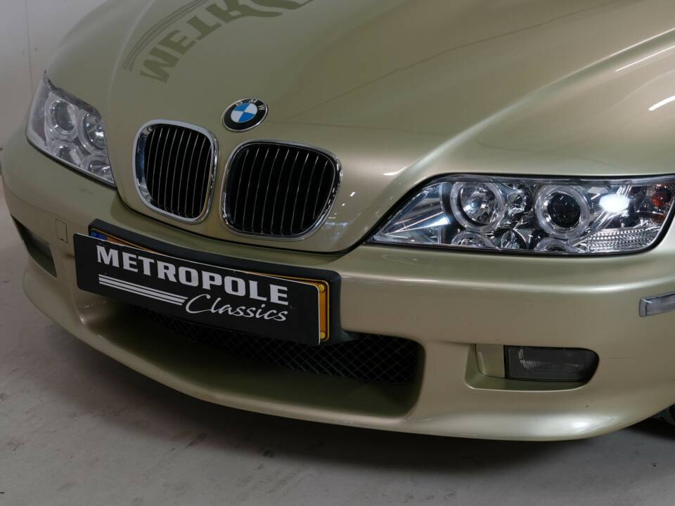 Bild 17/36 von BMW Z3 Coupé 3.0 (2002)
