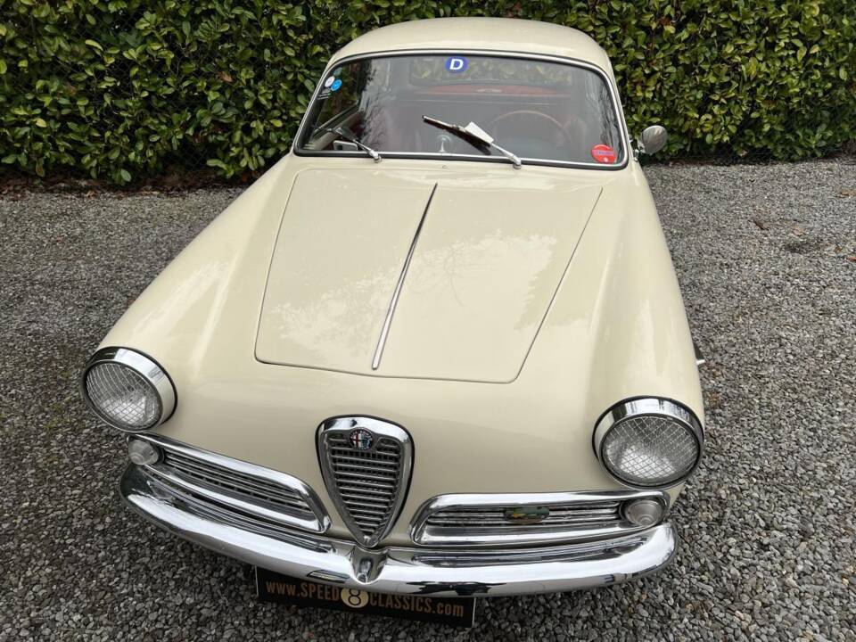 Image 4/24 of Alfa Romeo Giulietta Sprint Veloce (1959)