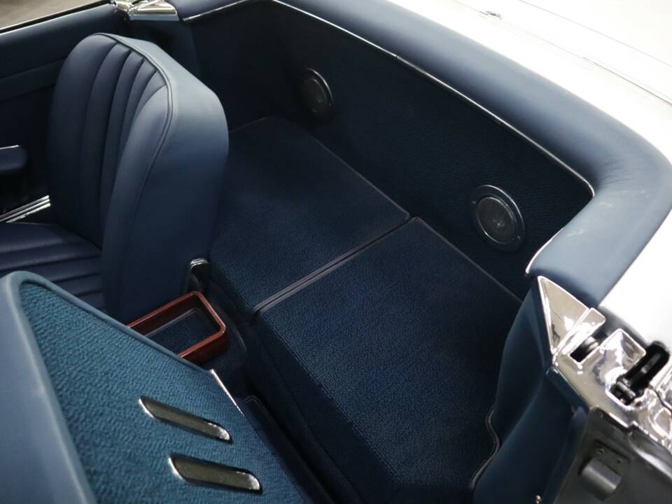 Bild 24/45 von Mercedes-Benz 280 SL (1968)