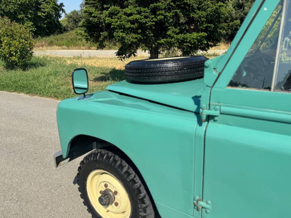 Bild 6/24 von Land Rover 88 (1962)