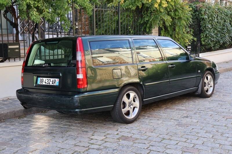 Bild 15/40 von Volvo V 70 2.0 T5 (1997)