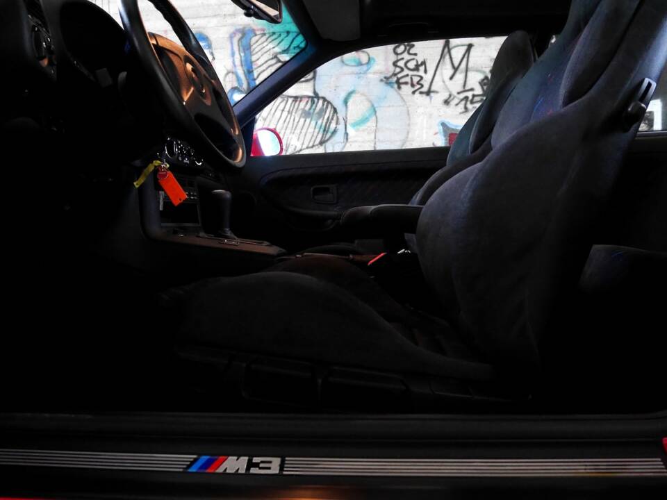 Image 13/25 of BMW M3 (1900)