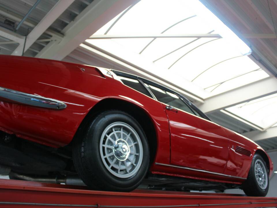 Image 9/50 de Maserati Ghibli SS (1969)