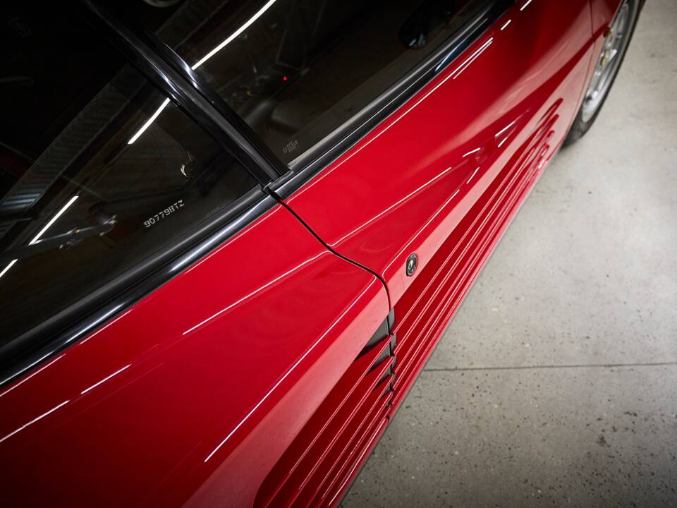 Image 36/99 of Ferrari Testarossa (1991)