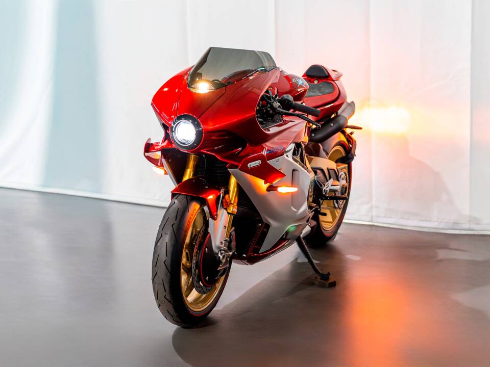 Bild 2/38 von MV Agusta DUMMY (2011)