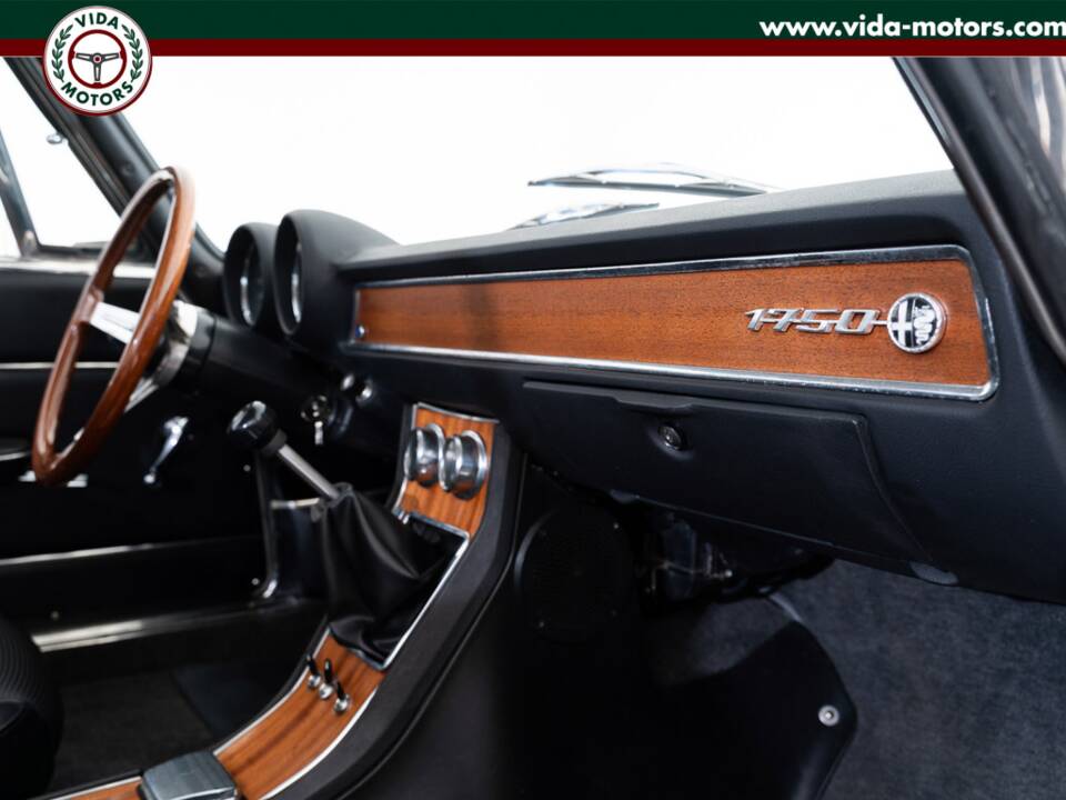 Afbeelding 8/15 van Alfa Romeo 1750 Berlina (1968)