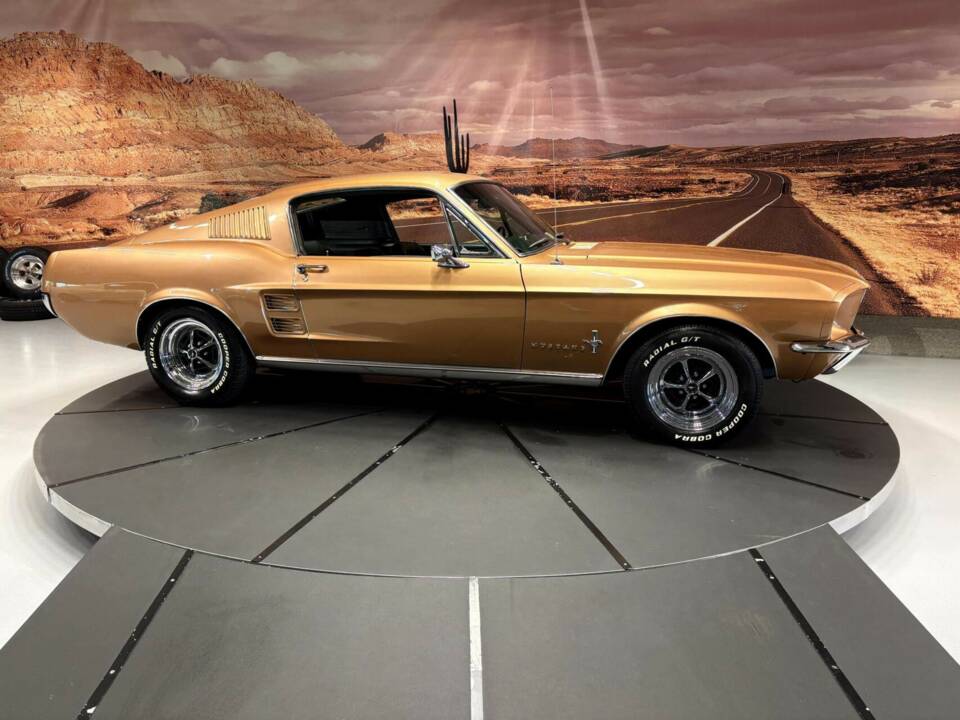 Afbeelding 34/50 van Ford Mustang 289 (1967)