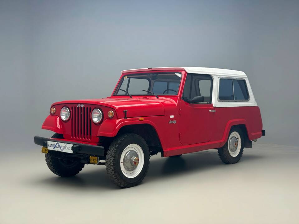 Image 4/20 of Jeep DJ-5F (1977)