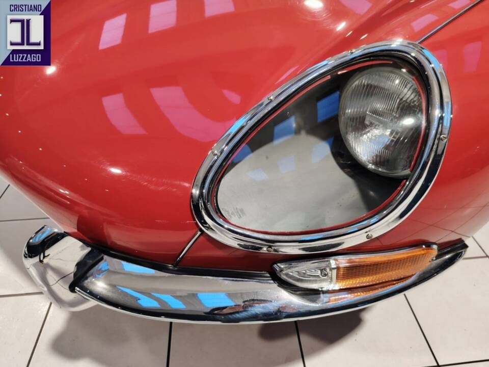 Afbeelding 13/28 van Jaguar E-Type 3.8 (1964)