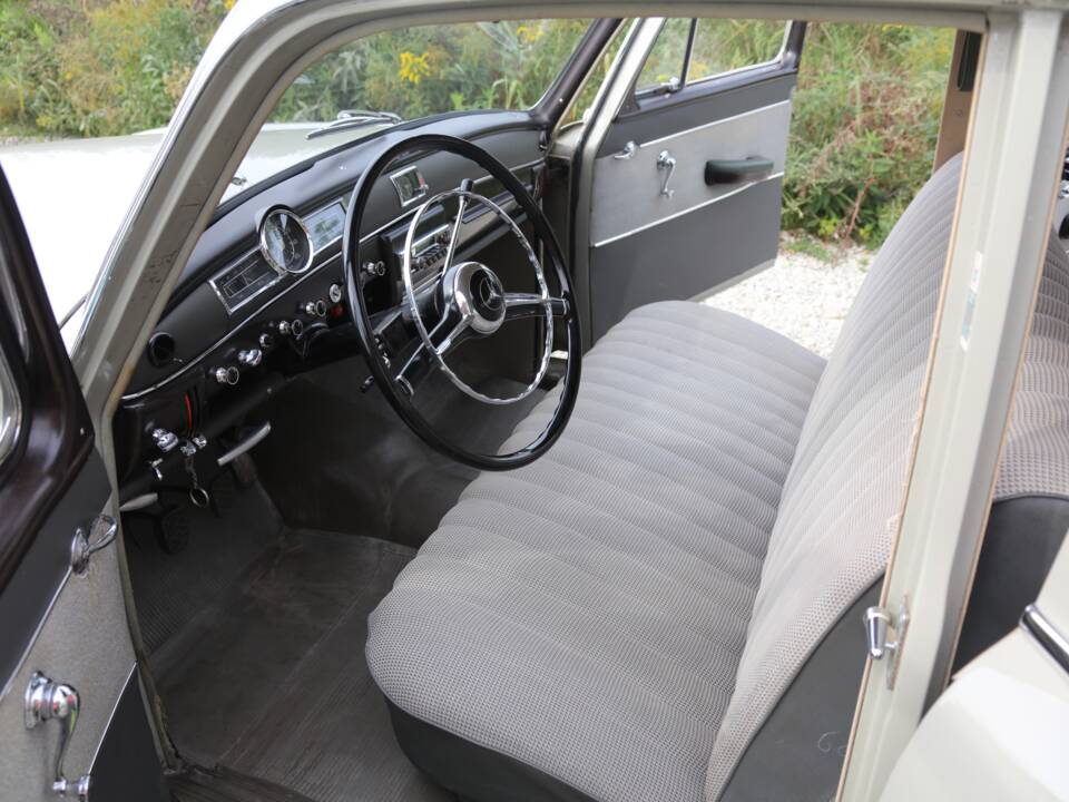 Imagen 8/39 de Mercedes-Benz 190 (1957)