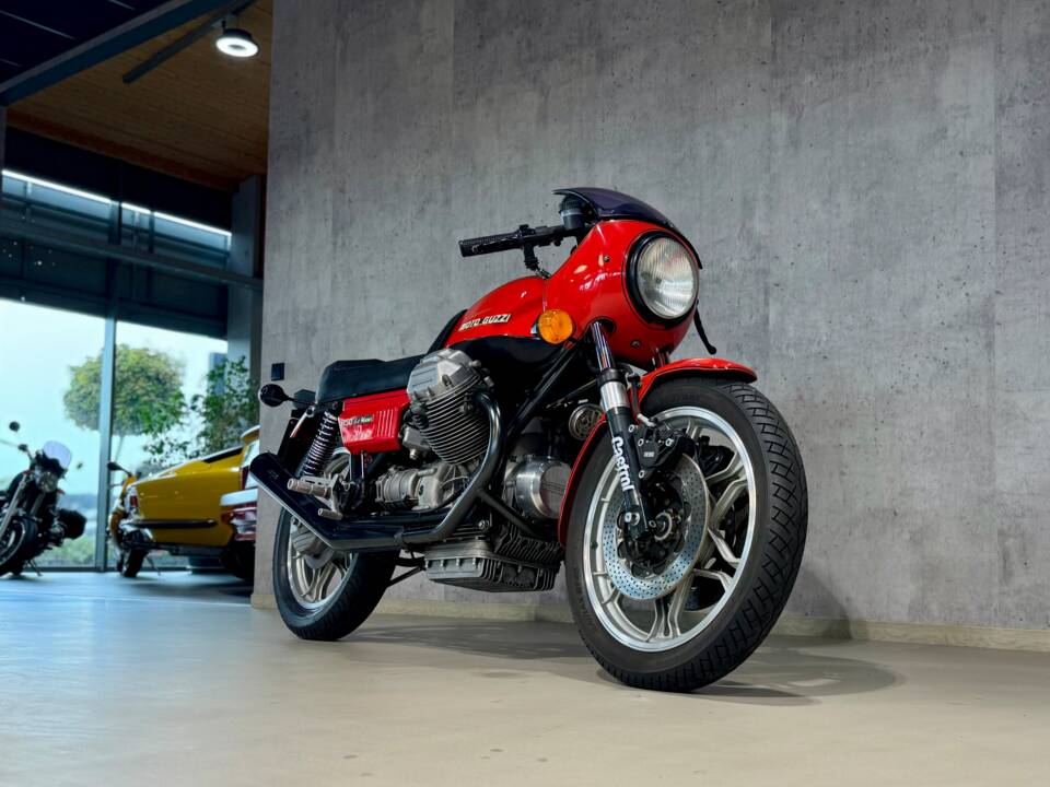 Image 7/33 of Moto Guzzi DUMMY (1979)