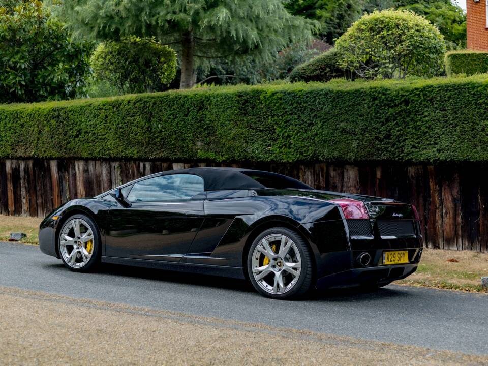 Afbeelding 21/99 van Lamborghini Gallardo (2007)