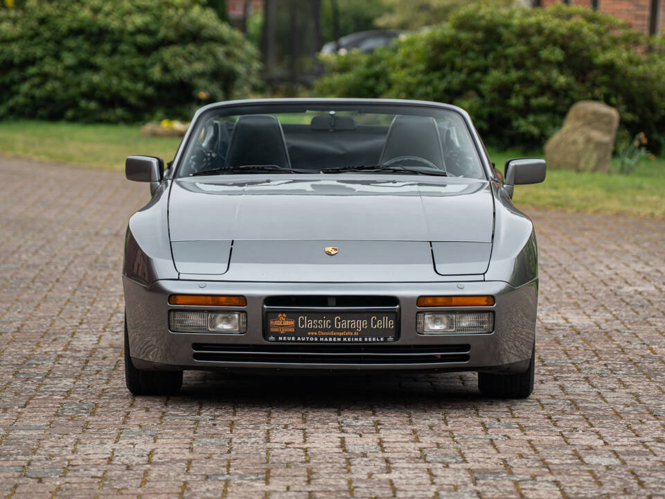 Image 11/42 de Porsche 944 S2 (1991)