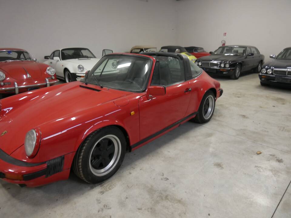 Bild 6/21 von Porsche 911 Carrera 3.2 (1987)