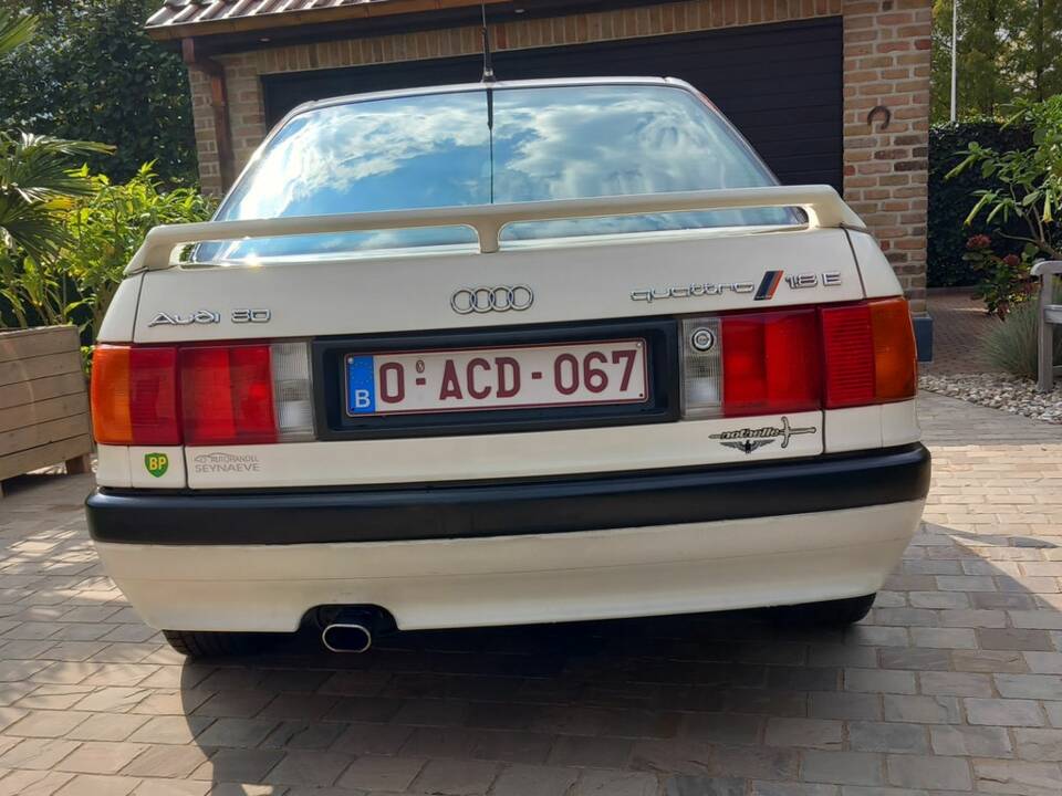 Bild 7/8 von Audi 80 - 1.8E (1987)