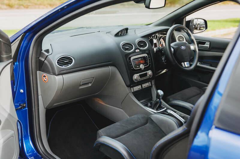 Image 46/50 of Ford Focus RS (2010)