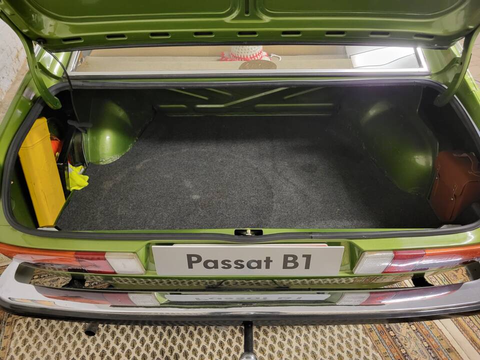 Image 14/91 of Volkswagen Passat 1.3 (1974)