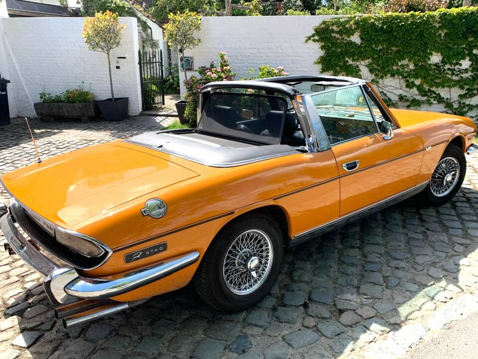 Image 3/11 de Triumph Stag (1975)