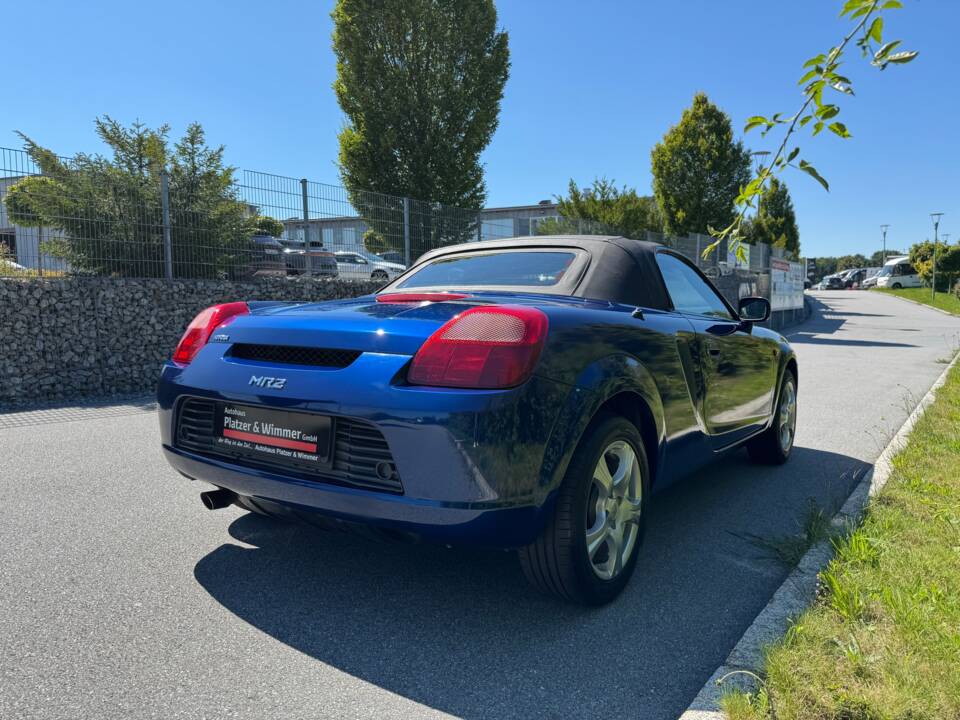 Image 12/23 de Toyota MR2 (2000)