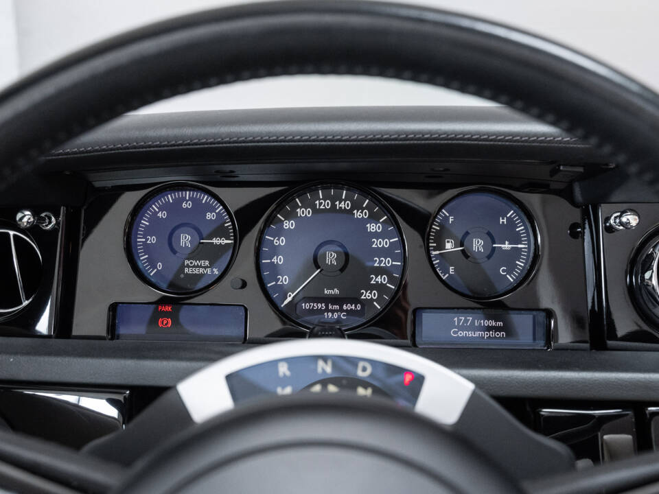 Image 14/36 of Rolls-Royce Phantom DHC (2008)