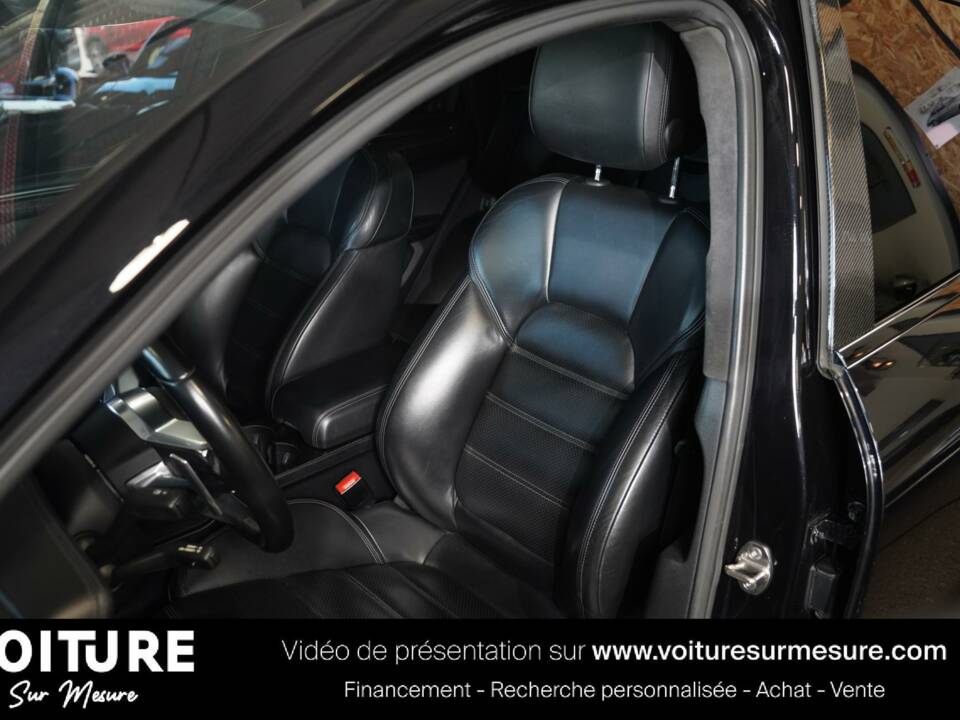 Image 6/29 de Porsche Macan Turbo (2017)