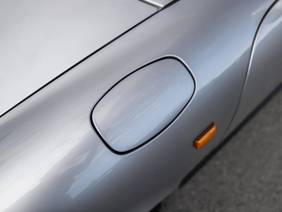 Image 40/132 of Porsche 911 Speedster 3.2 (1989)