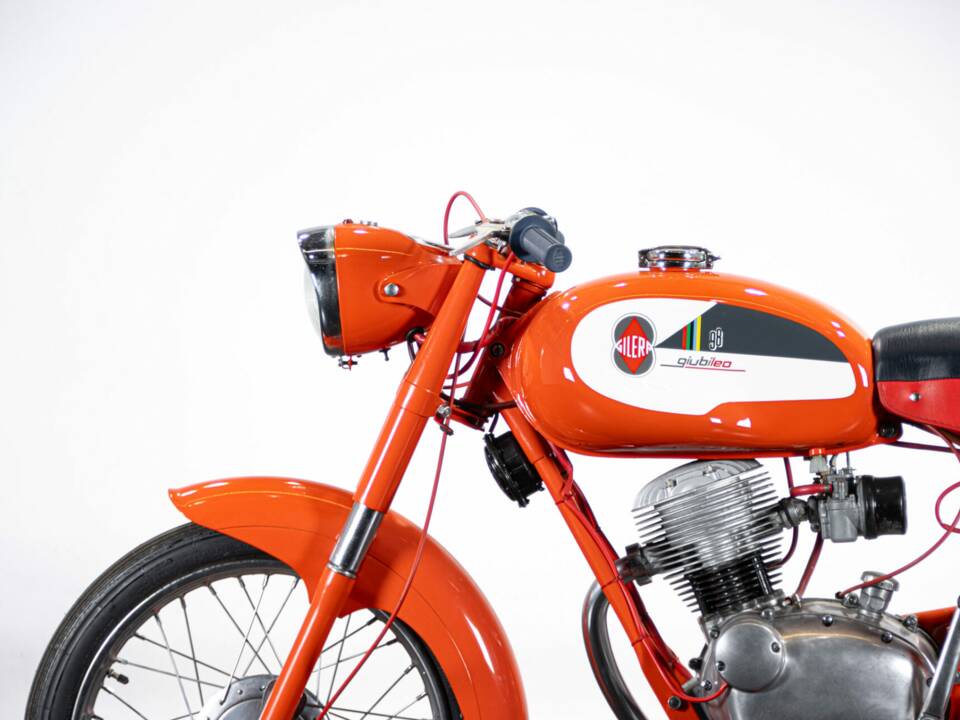 Image 19/50 de Gilera Giubileo 100 (1962)