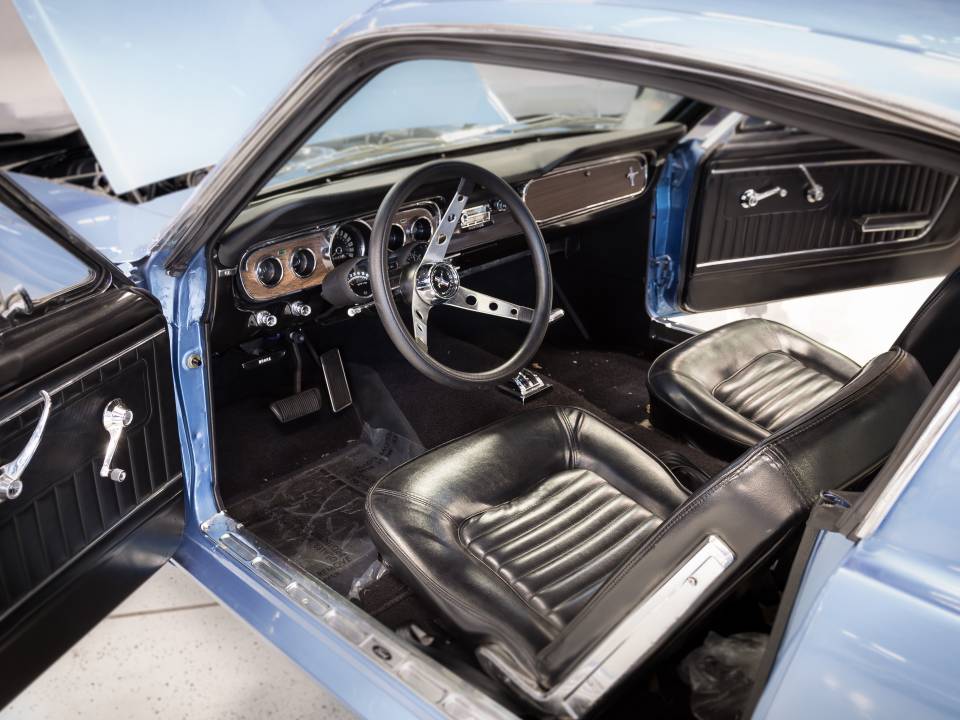 Immagine 7/9 di Ford Mustang GT (1965)