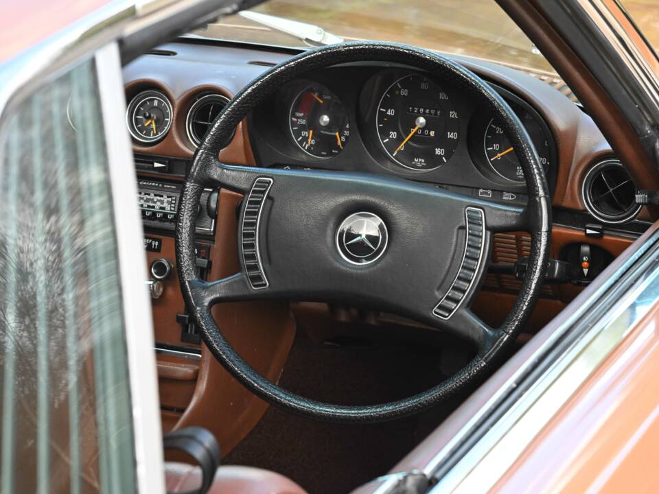 Bild 46/50 von Mercedes-Benz 350 SLC (1972)