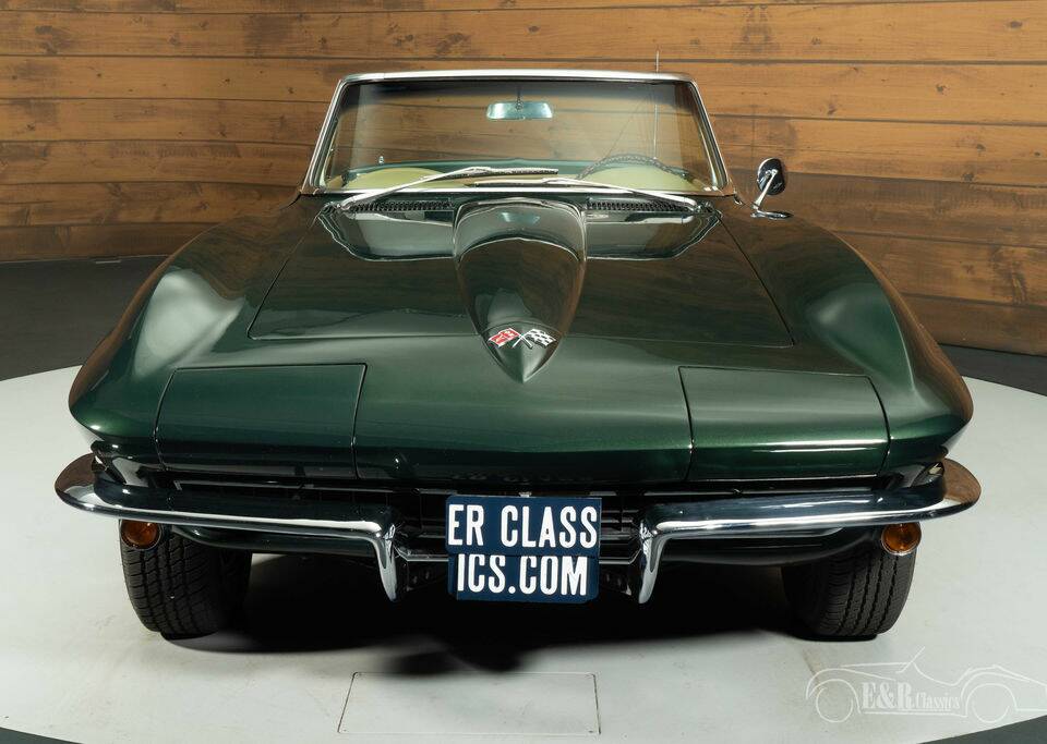 Obraz 4/8 pojazdu Chevrolet Corvette Sting Ray Convertible (1965)