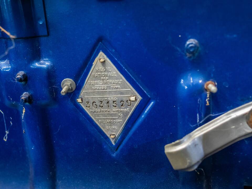 Bild 21/23 von Renault 4 CV (1960)