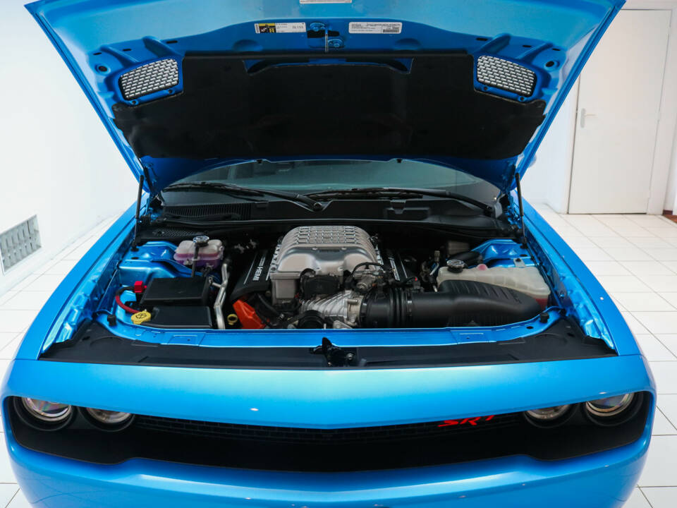 Bild 11/17 von Dodge Challenger SRT Hellcat (2015)