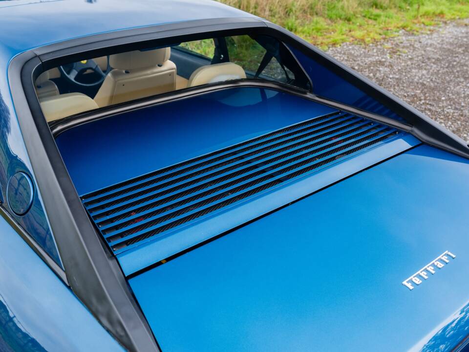 Imagen 25/58 de Ferrari Mondial T (1990)