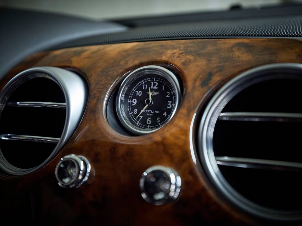 Image 63/100 of Bentley Continental Flying Spur (2008)