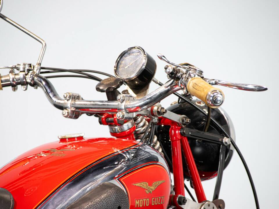 Imagen 8/50 de Moto Guzzi DUMMY (1939)