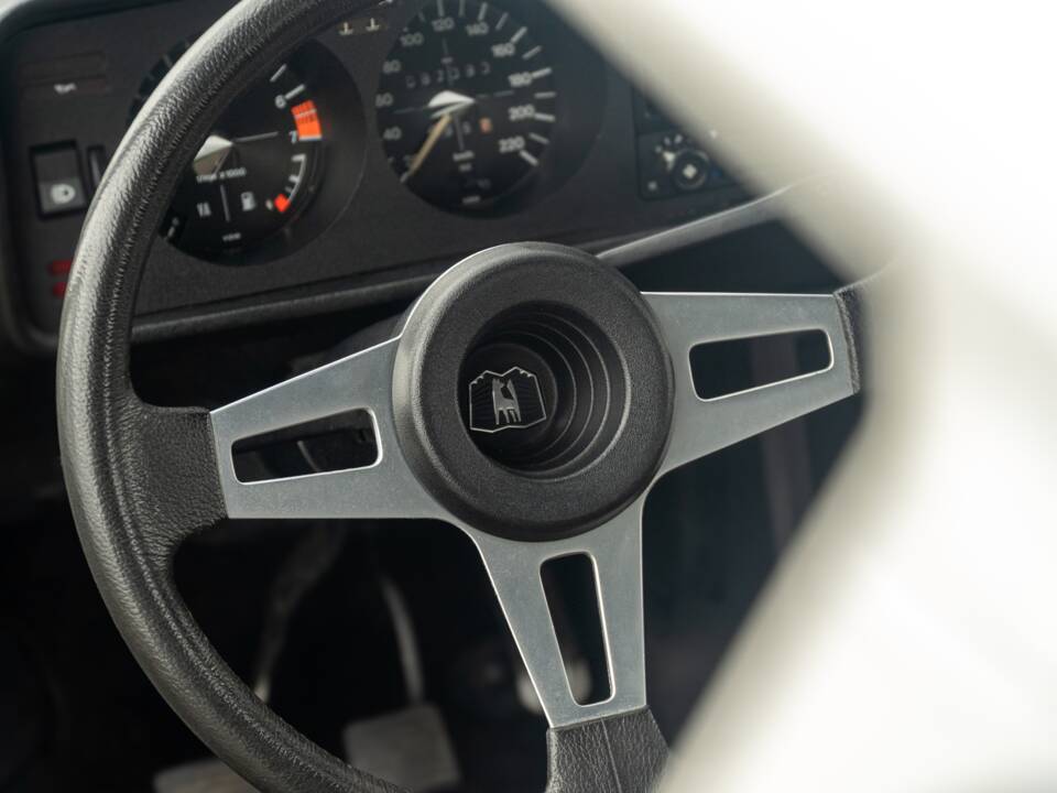 Image 26/40 of Volkswagen Golf I GTI 1.6 (1980)
